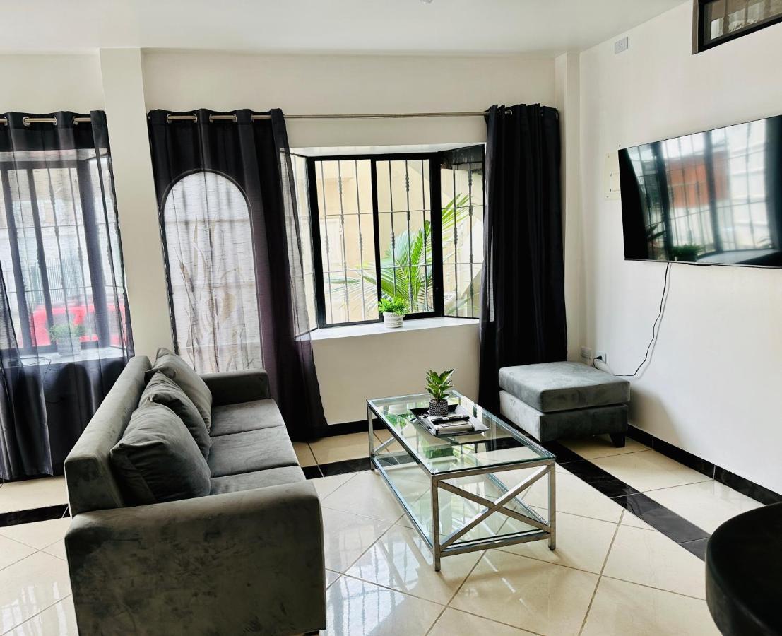 Comfortable 3-Bedroom Apartment, Close To The American Consulate กวายากิล ภายนอก รูปภาพ